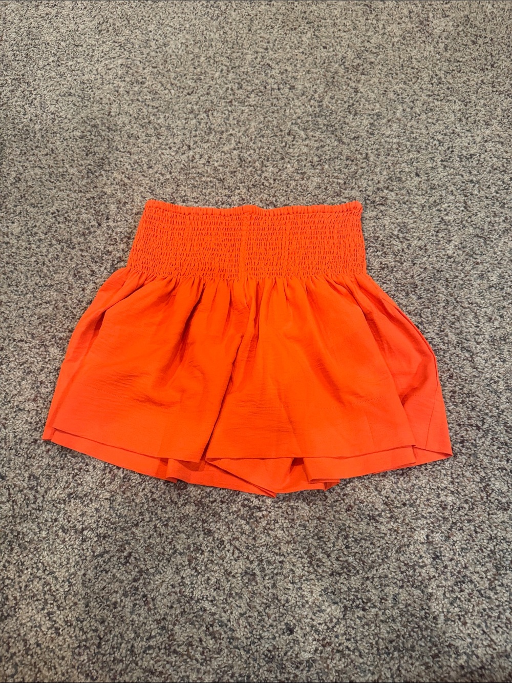 ivy jane High Waist Smocked Shorts - Bright Orange